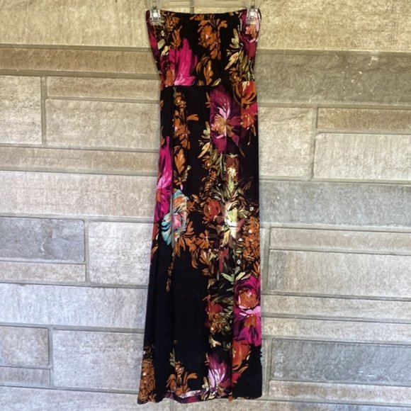 FREE with any purchase 🤩 Open shoulders dress. Floral. Beautiful. - Picture 5 of 6